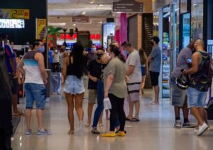 Leia mais sobre o artigo Lojas do Rio podem abrir no feriado de 20 de janeiro