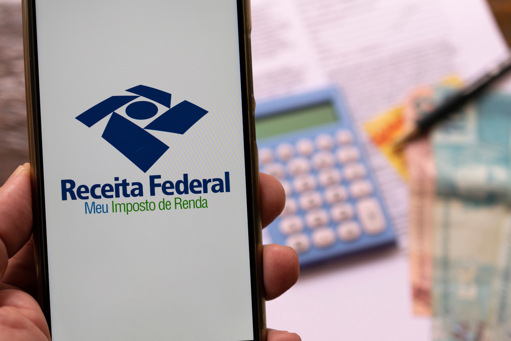 Você está visualizando atualmente IRPF 2021: consulta ao 3º lote de restituição começa nesta sexta-feira