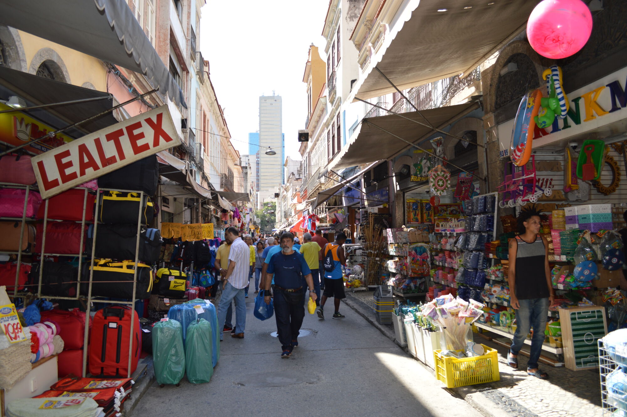 Você está visualizando atualmente Atenção, Lojistas do Centro do Rio!