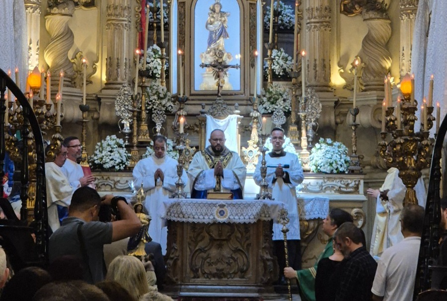 No momento, você está visualizando Festa de Nossa Senhora da Lapa dos Mercadores no Centro do Rio
