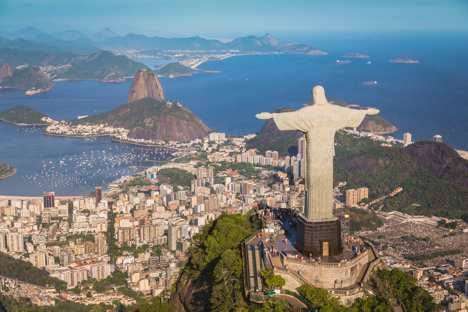 No momento, você está visualizando 94 anos do Cristo Redentor